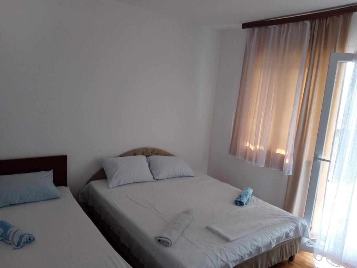 Apartman Seno Mostar Eksteriør billede