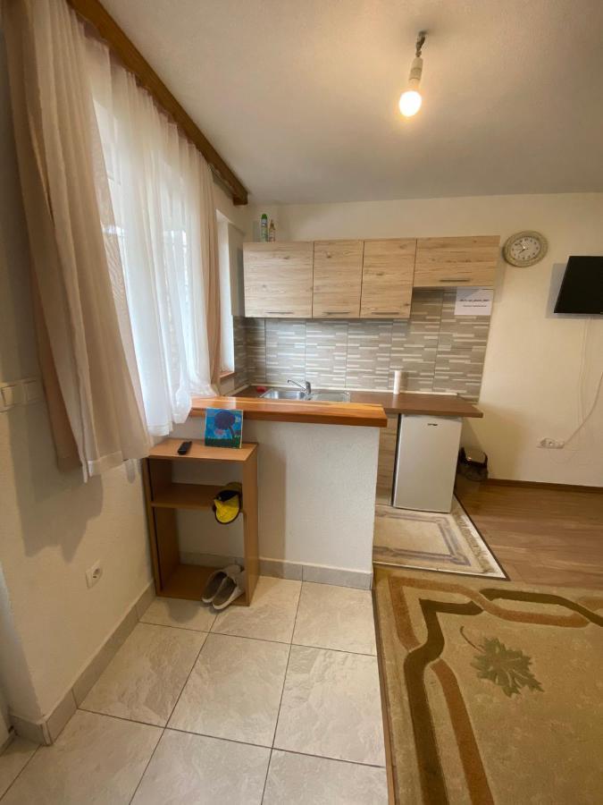Apartman Seno Mostar Eksteriør billede
