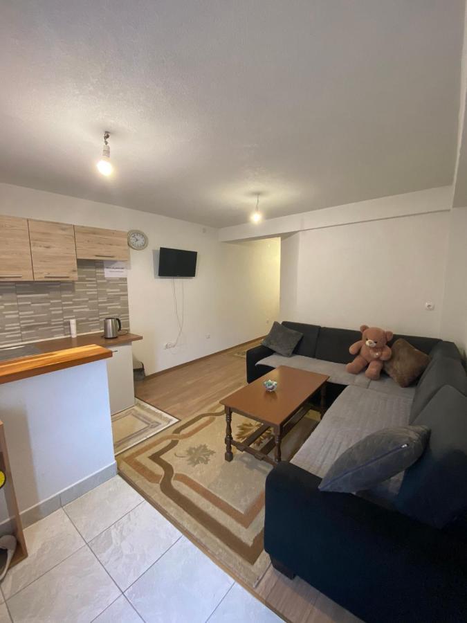 Apartman Seno Mostar Eksteriør billede