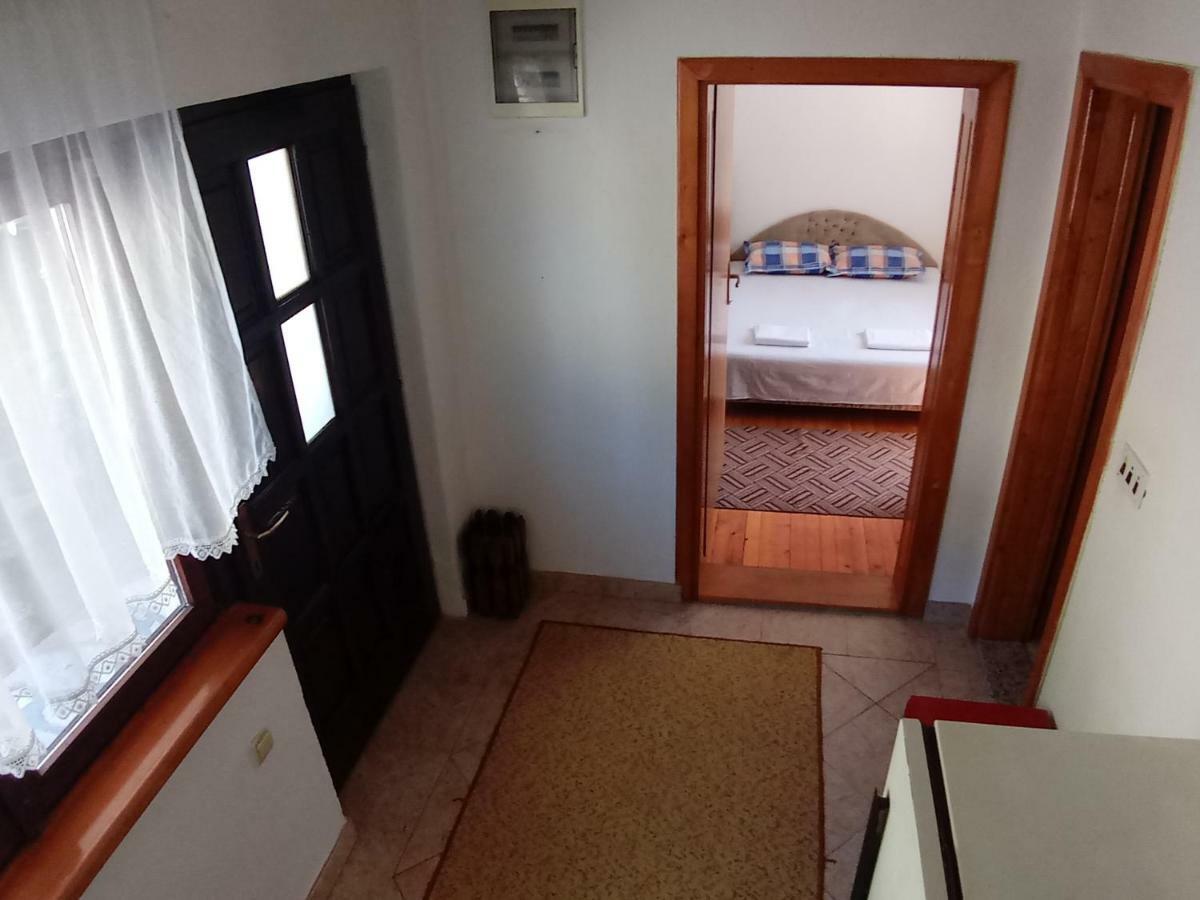 Apartman Seno Mostar Eksteriør billede